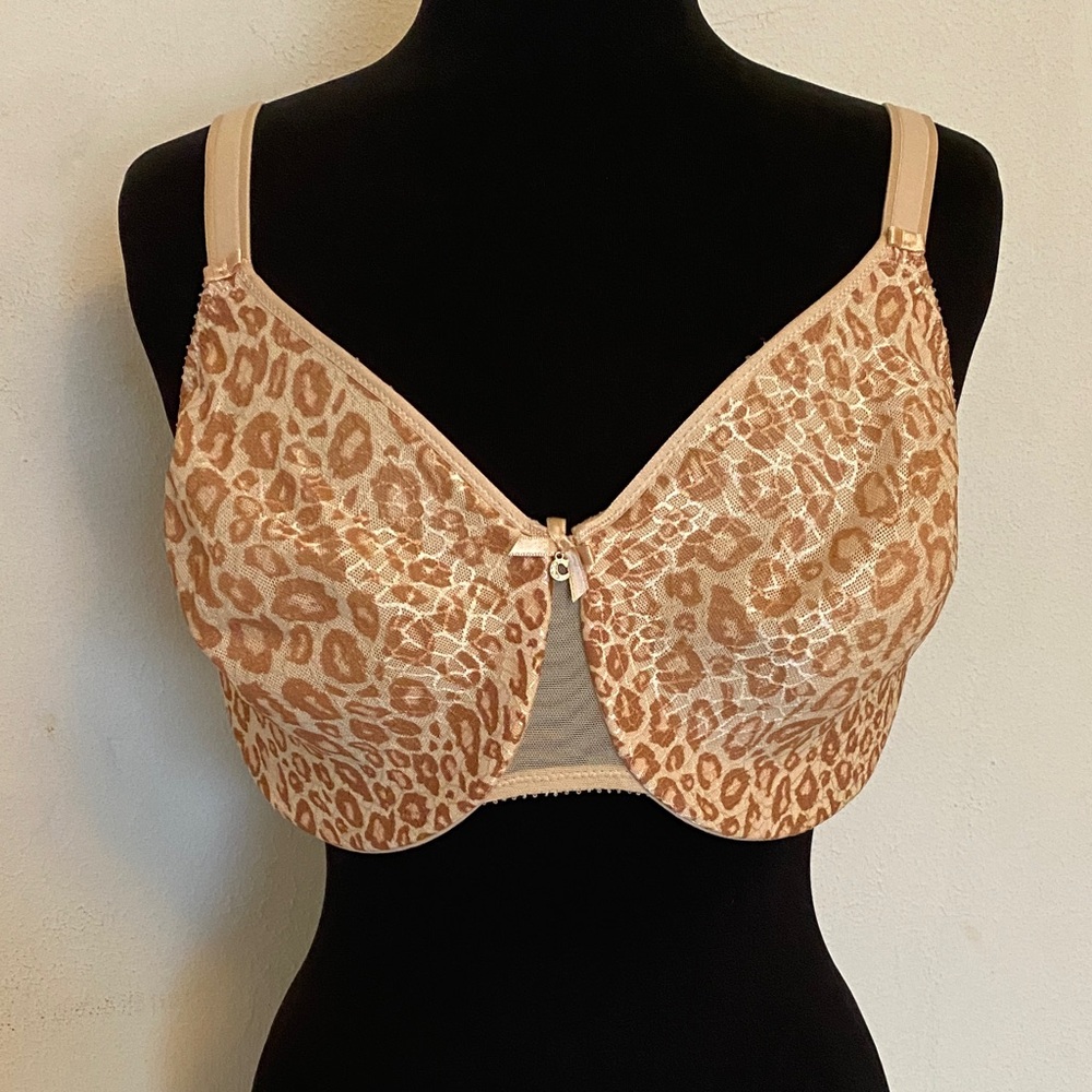 Chantelle Leopard Print Women's Bra Size 38 DDDD